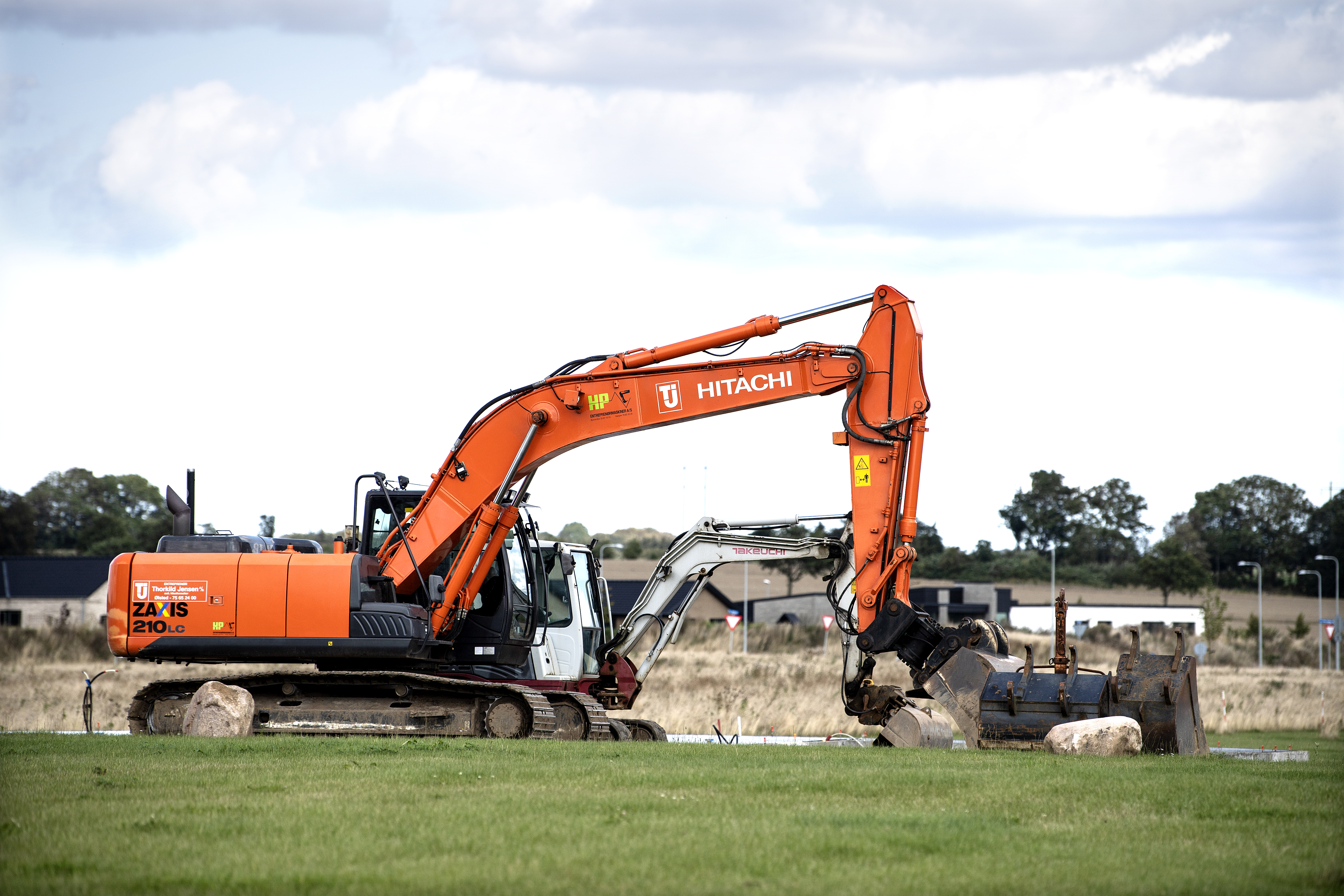 Gravemaskine på byggegrund