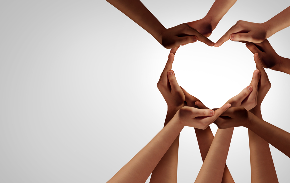 Hænder der former et hjerte