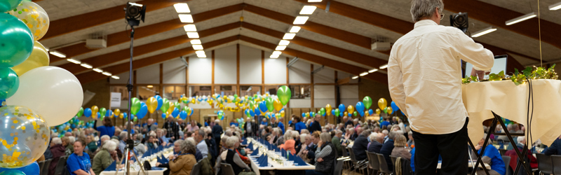 Frivillige hyldes af Hedensted Kommune i Juelsminde Hallen