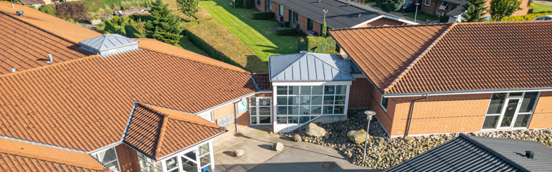 Indgangsparti på Højtoften