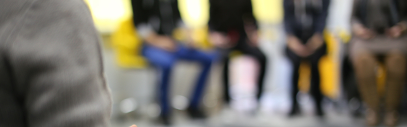 Personer i rundkreds