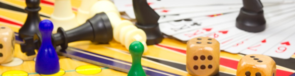 Forskellige brætspil og kort